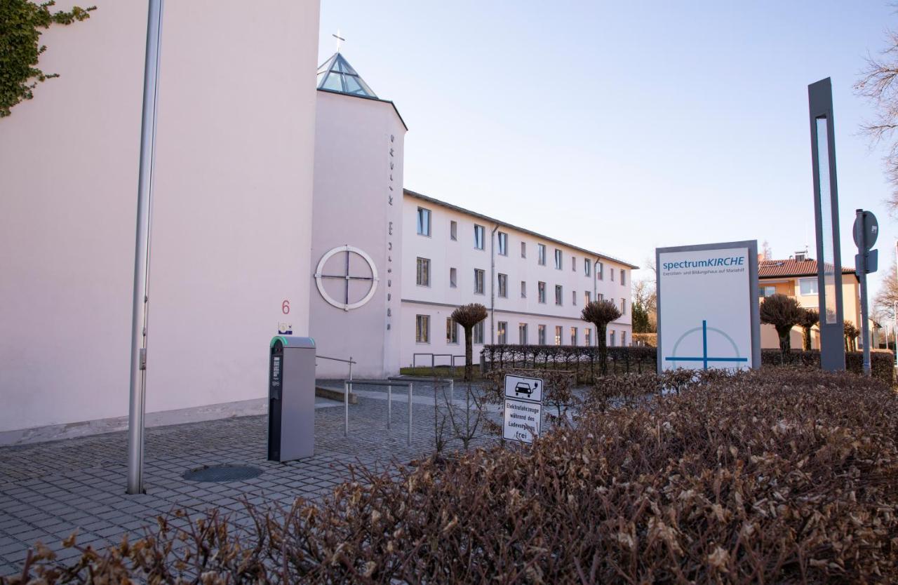 Spectrum Kirche Exerzitien-Und Bildungshaus Auf Mariahilf Passau Exteriör bild